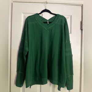 NWOT! FREE PEOPLE MOVEMENT! 'ALL STAR Layer' Light weight V neck! Green XL!